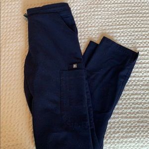 Figs XXS Yola navy scrub pants
